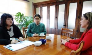 Fortalecen alianza de trabajo en Torres del Paine