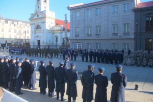 La comunidad y el clima acompañaron desfile dominical en Plaza de Armas