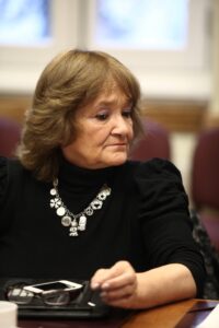 “No tener para comer y vivir en la calle también son temas valóricos”