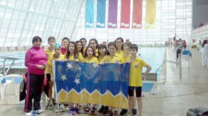 Nadadores magallánicos destacaron en Santiago