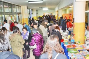 Continúa la fiesta en la Feria del Libro