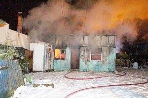 Incendio destruyó vivienda interior en la “18”