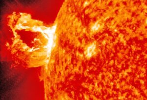 Fuerte tormenta solar estuvo a  pasos de golpear la Tierra en 2012