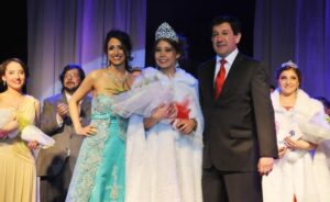 Monzerrat Martínez García es la nueva Reina de la Invernada 2014