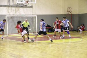 Con 11 partidos continuaron las competencias del Canadela