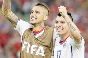 El incierto destino de Vidal y Medel
