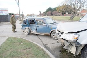 Dos lesionadas en violenta colisión
