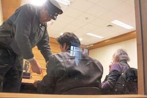 Detenido tras golpear a su mujer