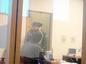 Detenido por provocar daños en inmueble