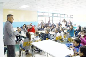 Niños de escuelas municipalizadas aprenderán a esquiar en el Andino