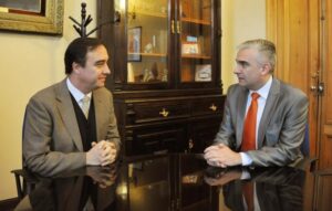 Municipalidad recibió numerosos saludos protocolares por aniversario Nº 118