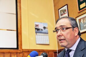 Consejo de Defensa del Estado inicia acción  judicial por fraude al fisco del senador Bianch