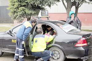 Madre e hija heridas en accidente