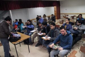 Masivo regreso a clases de estudiantes de educación superior