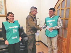 Carabineros de Magallanes colaboran con el Hogar de Cristo