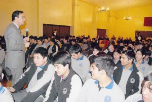 Colegios municipales tendrán talleres de educación cívica