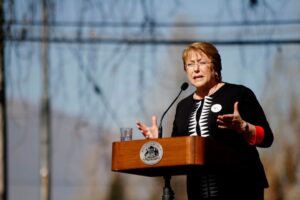 Gobierno llama a chilenos para debatir sobre nueva Constitución