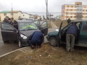 Conductor que provocó accidente no habría respetado disco Pare