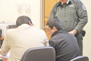 Continuará en prisión preventiva acusado de matar al conviviente de su madre