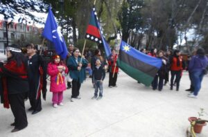 Derechos lingüisticos para pueblos originarios