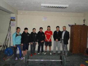 Pesistas viajarán a campeonato nacional en Valdivia