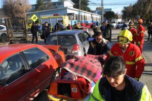 Conductora resultó lesionada en choque