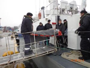 Lancha de la III Zona Naval evacuó a ciudadano argentino hacia Ushuaia
