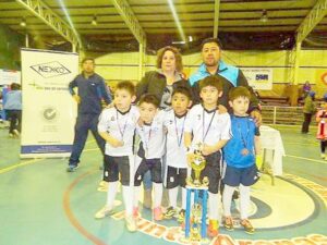 A tablero vuelto finalizó torneo de futsal 