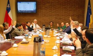 CORE aprueba recursos para juntas de vecinos y cuestiona millonarios montos