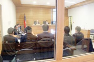 Cumplirán en libertad penas por incendio