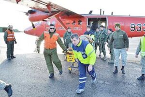 Hombre con problema médico fue evacuado desde Porvenir