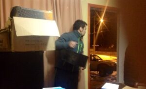 Roban equipos de audio y electrónicos desde domicilio de Villa Bicentenario