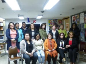 Sernam certifica a mujeres que participaron en ciclo de talleres