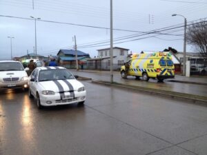 Menor de 16 años fue atropellada en Martínez de Aldunate