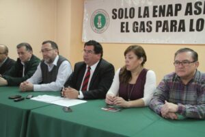 Trabajadores de ENAP recurrirán a Inspección del Trabajo para revertir contratación de Ecocopter