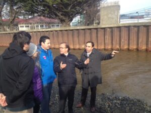 Ministro del MOP anunció la construcción de una pasarela en Río Seco
