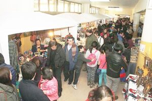 Novedosas iniciativas destacan en feria artesanal