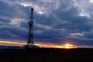 ENAP: irregularidades en DAP Argentina  habrían determinado decisión de cerrar licitación