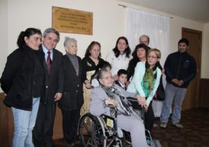 La Unión Comunal del Adulto Mayor reconoció a socia honoraria