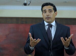 Ministro del Interior viaja a Europa para recabar información sobre inteligencia y combate al terrorismo