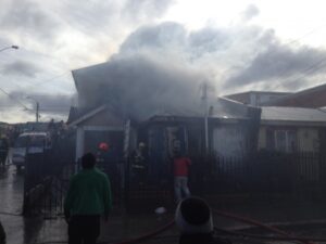 Incendio dejó daños cuantiosos en vivienda de la Población Simón Bolivar