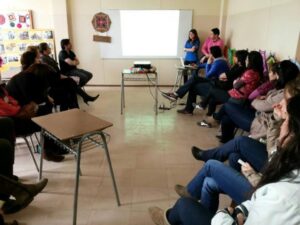 Terapeutas ocupacionales y kinesiólogos tuvieron jornada de trabajo