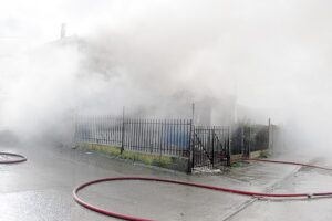 Familia lo pierde todo tras incendio  en la Población Simón Bolivar
