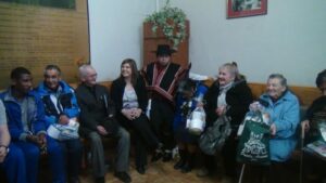Estudiantes realizaron visita solidaria al Hogar de Cristo