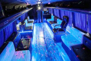“Happy Bus”ha llegado a Punta Arenas