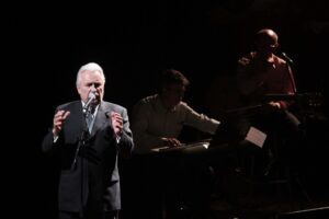 Calcutta: “Con el Canto a Magallanes estoy viviendo una etapa muy bonita de mi vida”