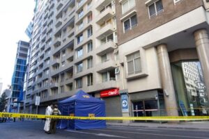 Una niña de tres años falleció luego de caer desde un octavo piso en Valparaíso