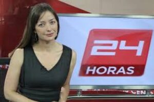 Consuelo Saavedra deja noticiero de TVN en medio de investigación contra su marido Andrés Velasco