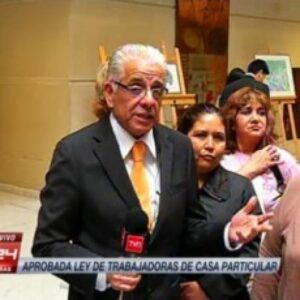 La conmovedora revelación del periodista Fidel Oyarzo en medio de un despacho