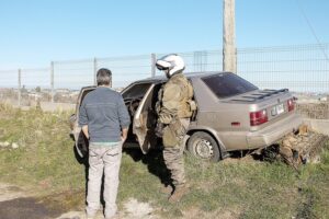 Detuvieron a menor por incendiar  vehículo en la Población Pablo Neruda